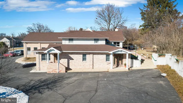 $1,050,000 | 2939 West Germantown Pike, Norristown, PA 19403