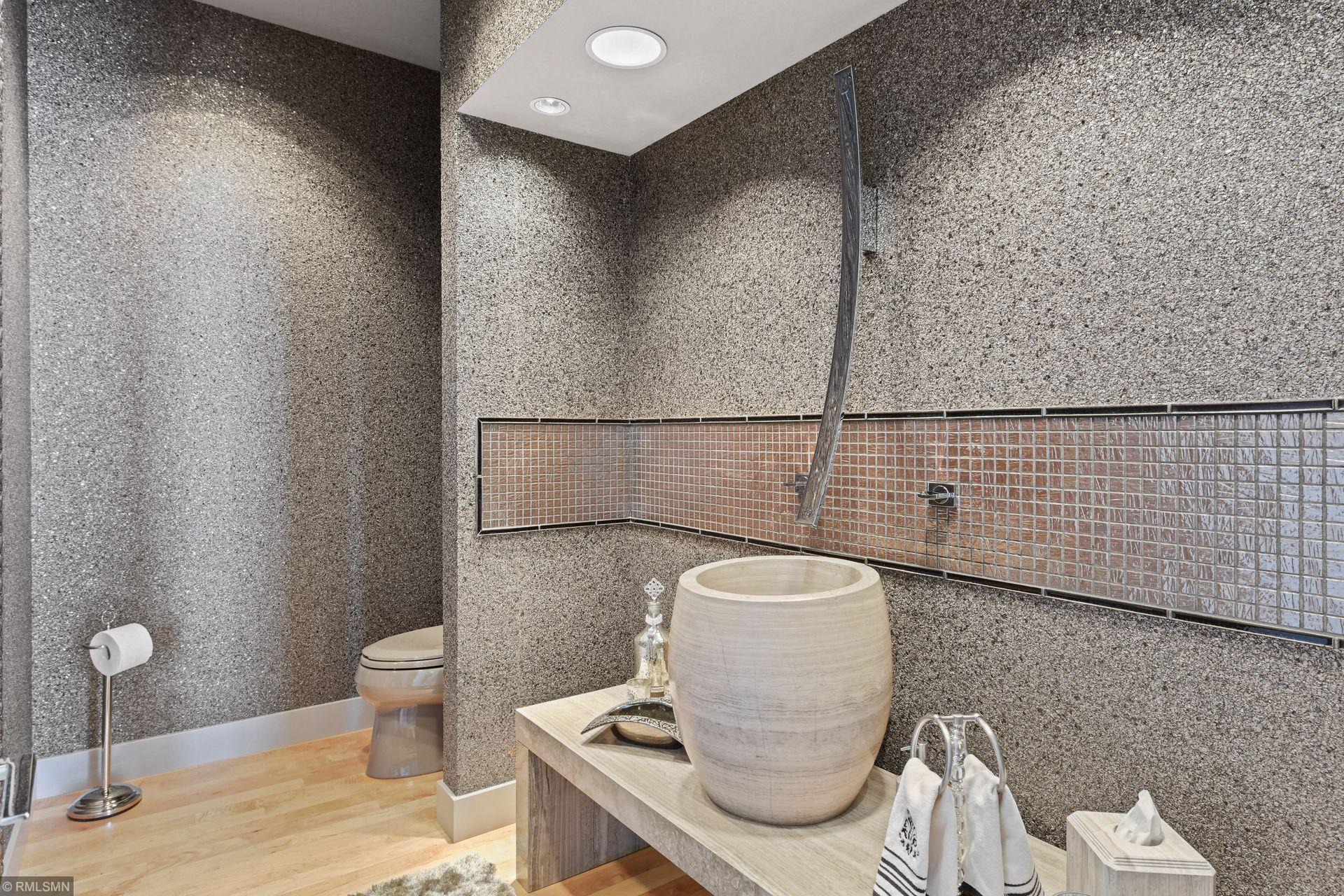 2310 Huntington Point Road West Minnetonka Beach, MN 55391 - Photo 48 of 100