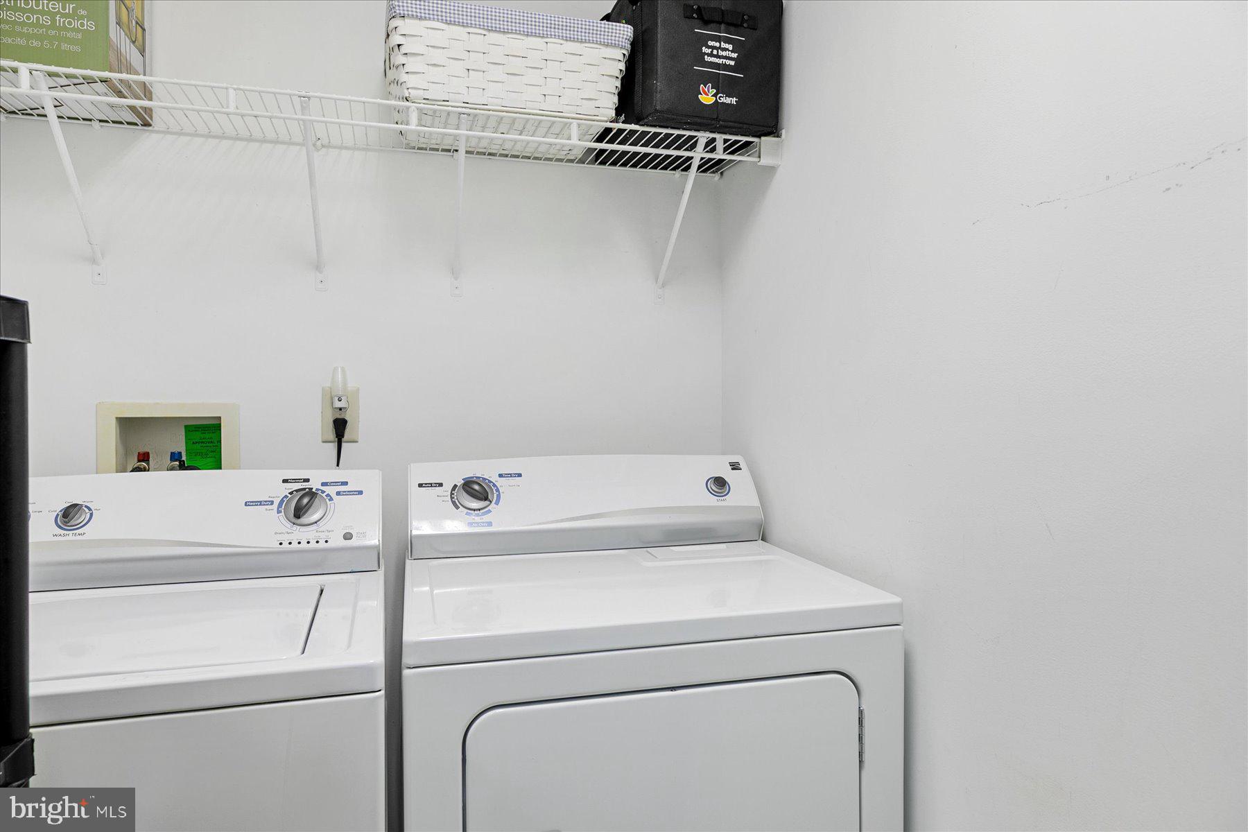 120 Pinehurst Road Berlin, MD 21811 - Photo 26 of 37 a utility room with dryer and washer