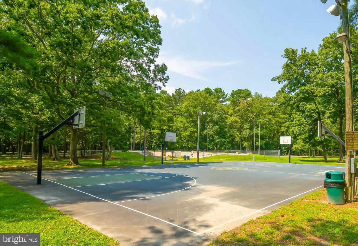 120 Pinehurst Road Berlin, MD 21811 - Photo 35 of 37 a view of a basketball court