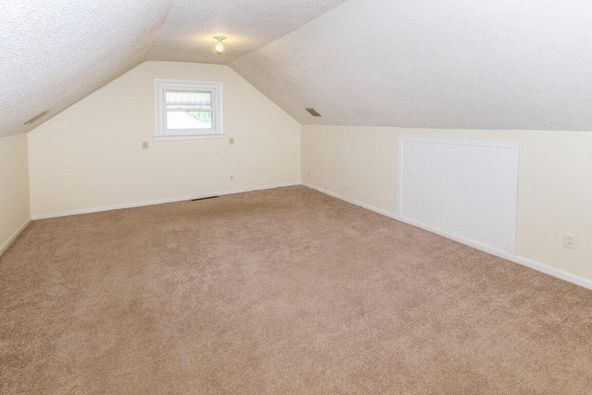111 North Kellner Road Columbus, OH 43209 - Photo 21 of 40 Bedroom 2nd Floor South View