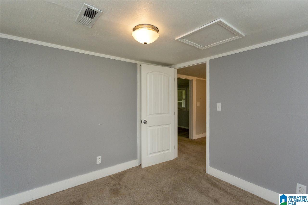 3 West Bay Street Sylacauga, AL 35150 - Photo 9 of 23