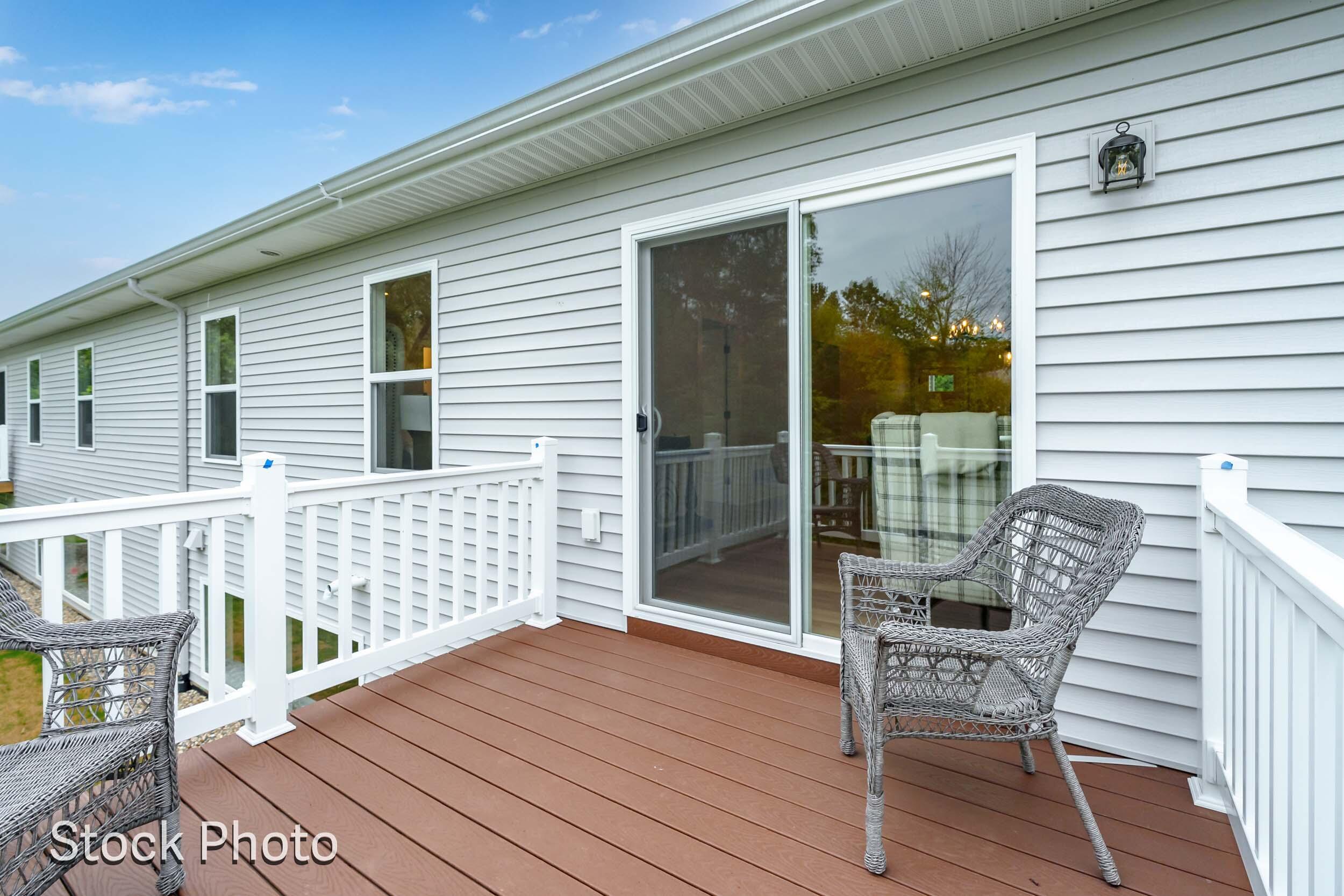327 Round Hill Road Kalamazoo, MI 49009 - Photo 14 of 28 Hickory_Valley_Dr_196_Kalamazoo_49009-12