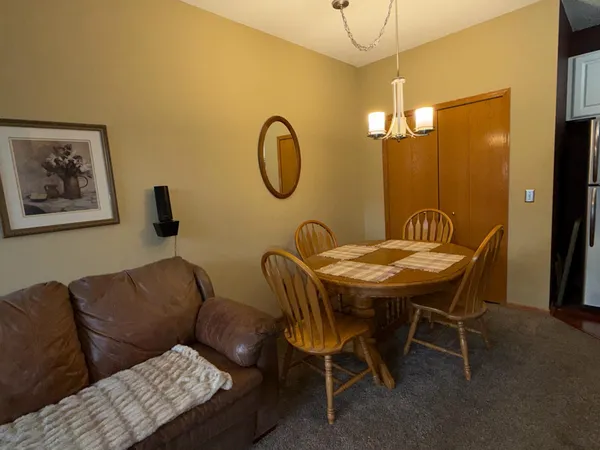 $234,900 | 7216 155th Street West, Unit 119, Apple Valley, MN 55124