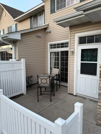 $234,900 | 7216 155th Street West, Unit 119, Apple Valley, MN 55124