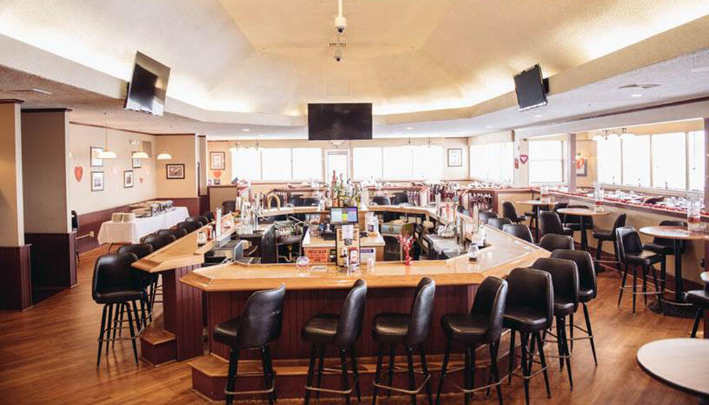1086 Hampstead Road Bushkill, PA 18324 - Photo 60 of 64 Top of the World Restaurant