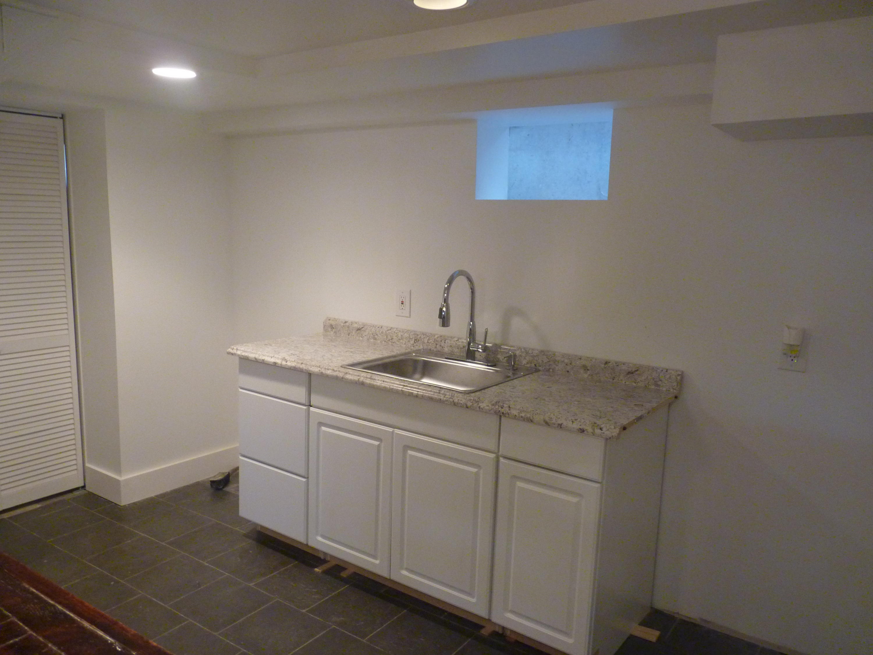5929 Ridgewood Road Knoxville, TN 37918 - Photo 12 of 21 Laundry Work Station.JPG