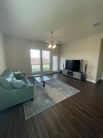 $2,195 | 569 Spruce Trail, Forney, TX 75126