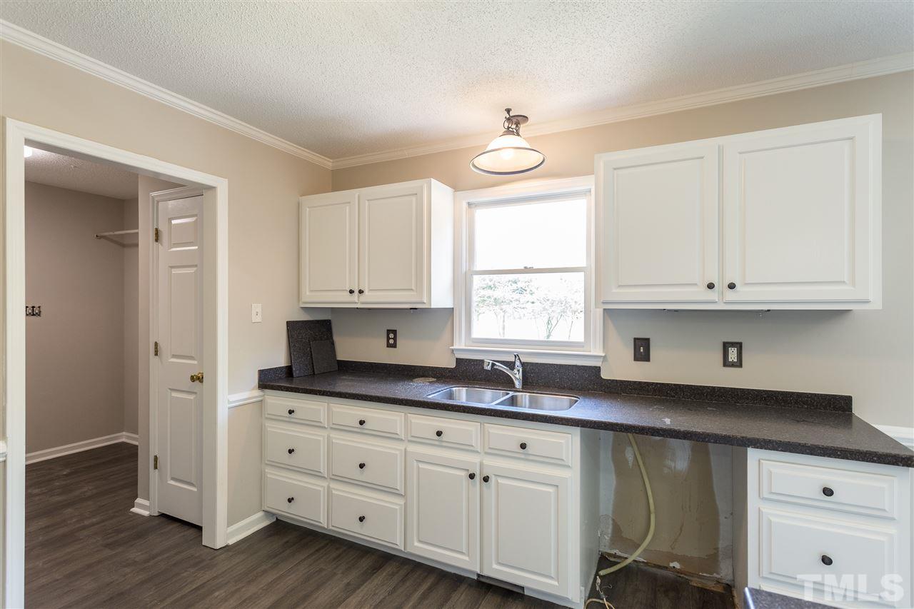 118 Riders Ridge Lane Willow Spring, NC 27592 - Photo 7 of 29 Gallery Image 7