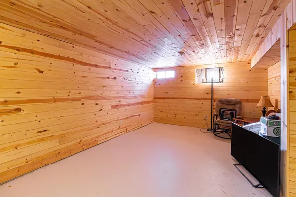 $213,000 | 18 Dogwood Boulevard, Babbitt, MN 55706