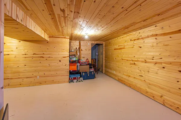 $213,000 | 18 Dogwood Boulevard, Babbitt, MN 55706