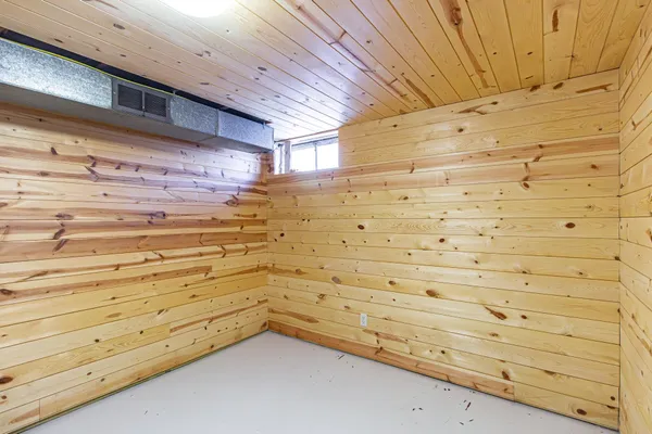 $213,000 | 18 Dogwood Boulevard, Babbitt, MN 55706