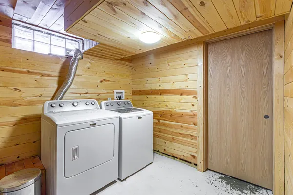 $213,000 | 18 Dogwood Boulevard, Babbitt, MN 55706