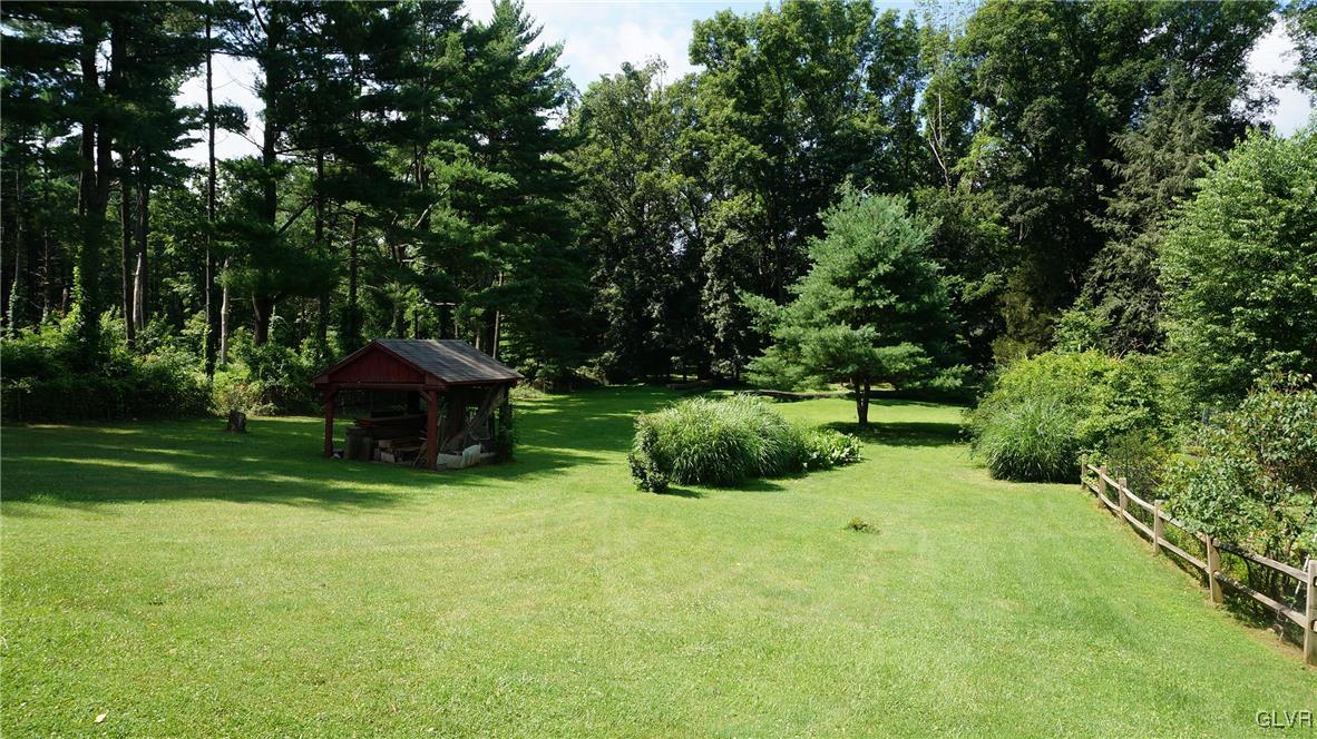 3270 Bingen Road Bethlehem, PA 18015 - Photo 12 of 49 Gallery Image 12