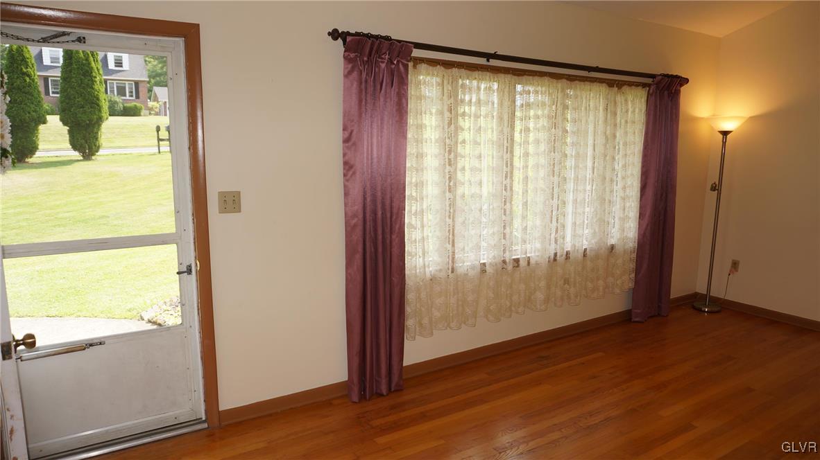 3270 Bingen Road Bethlehem, PA 18015 - Photo 18 of 49 Gallery Image 18