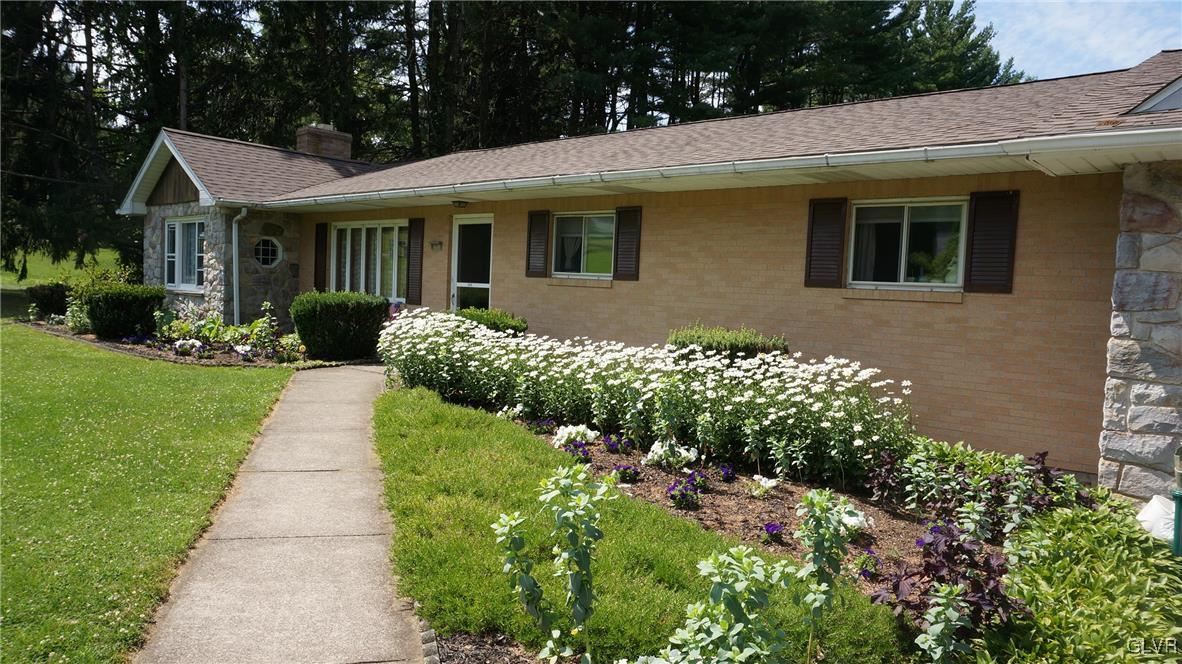 3270 Bingen Road Bethlehem, PA 18015 - Photo 3 of 49 Gallery Image 3