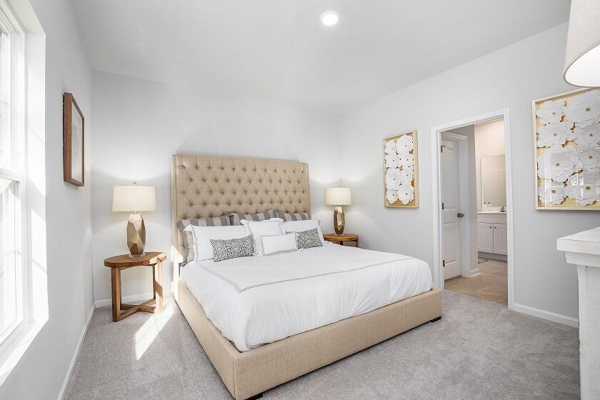 614 Quiet Valley Road Summerville, SC 29486 - Photo 9 of 30 Master bdr