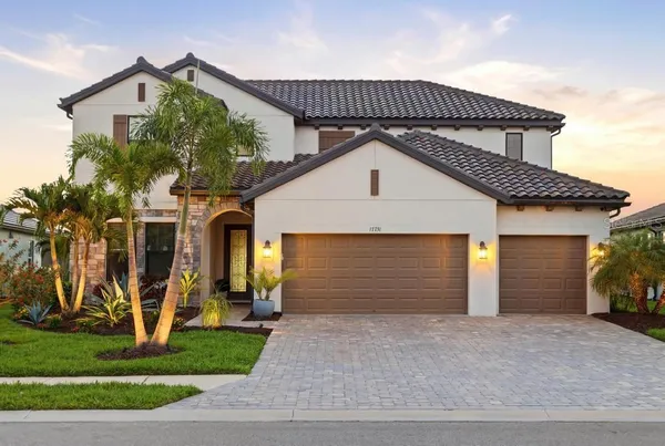 $975,000 | 17731 Savory Mist Circle, Bradenton, FL 34211