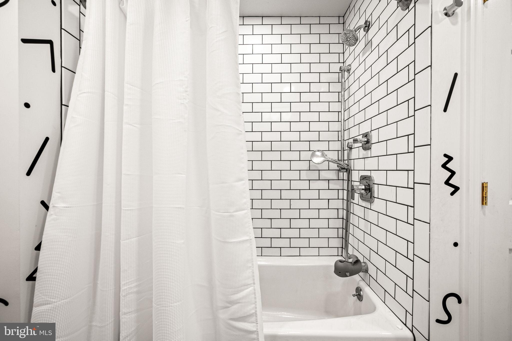 416 Yorkshire Road Bryn Mawr, PA 19010 - Photo 24 of 33 Hall Bath
