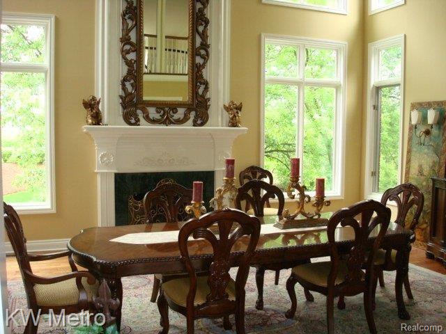 729 Palms Road Bloomfield Hills, MI 48304 - Photo 4 of 19 dining or great room