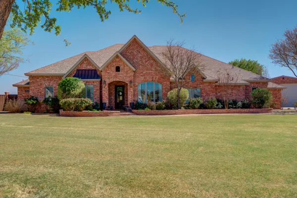 $1,100,000 | 8301 County Road 6945, Lubbock, TX 79407