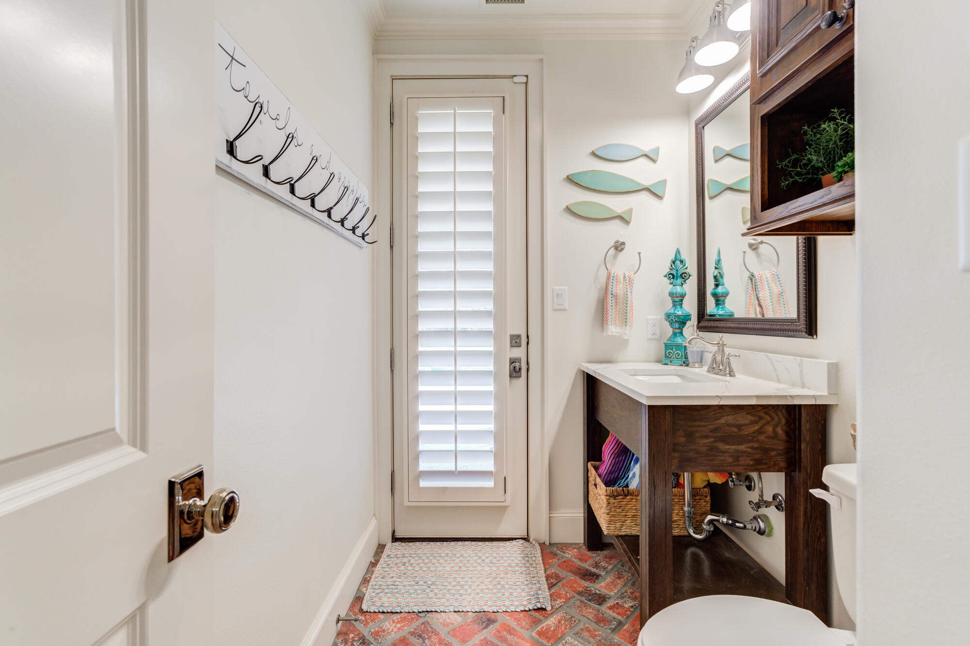 8301 County Road 6945 Lubbock, TX 79407 - Photo 52 of 85 8301-CR-6935_Lubbock_TX_45_Half-Bath