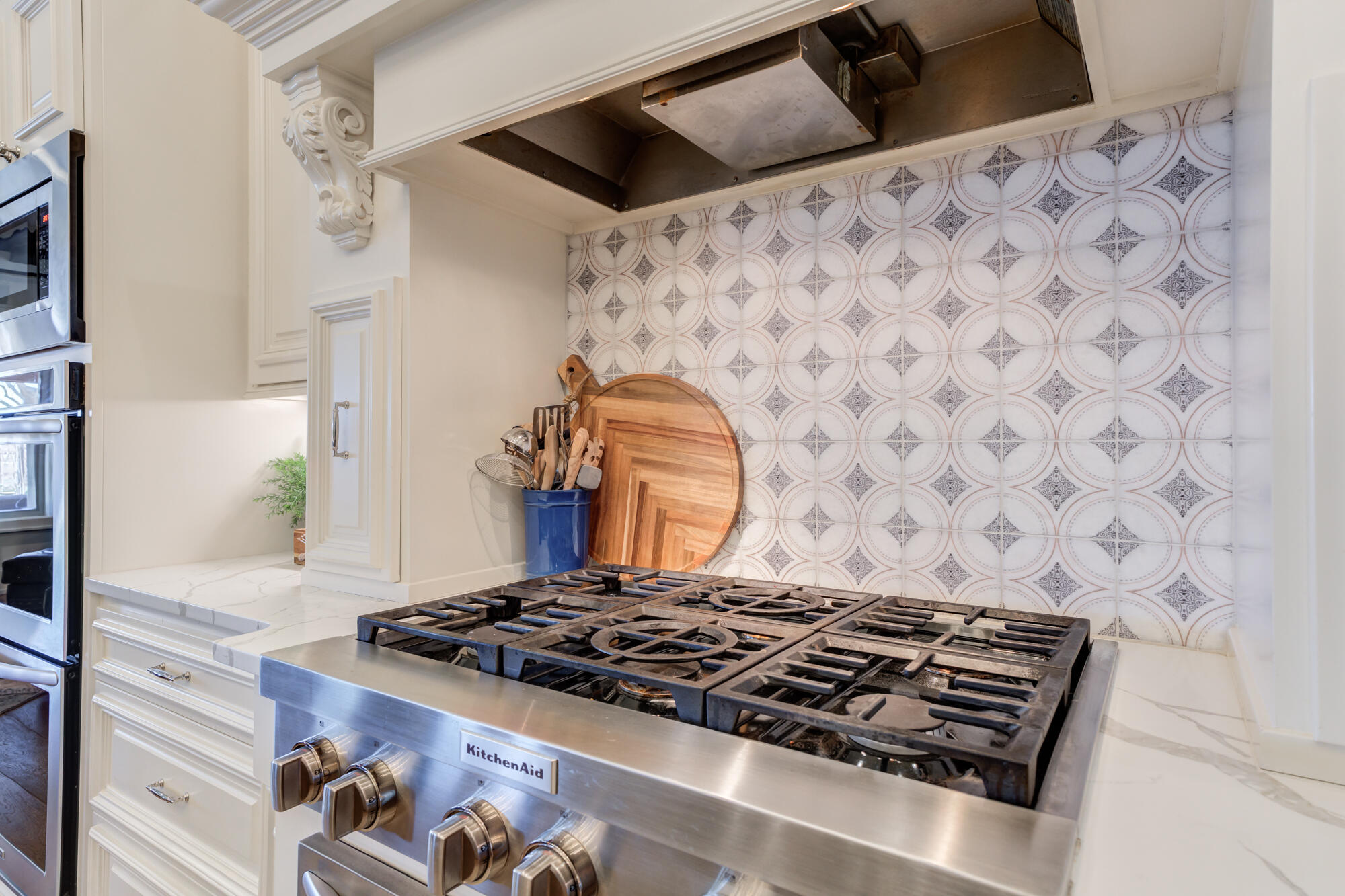 8301 County Road 6945 Lubbock, TX 79407 - Photo 6 of 85 8301-CR-6935_Lubbock_TX_24_Kitchen