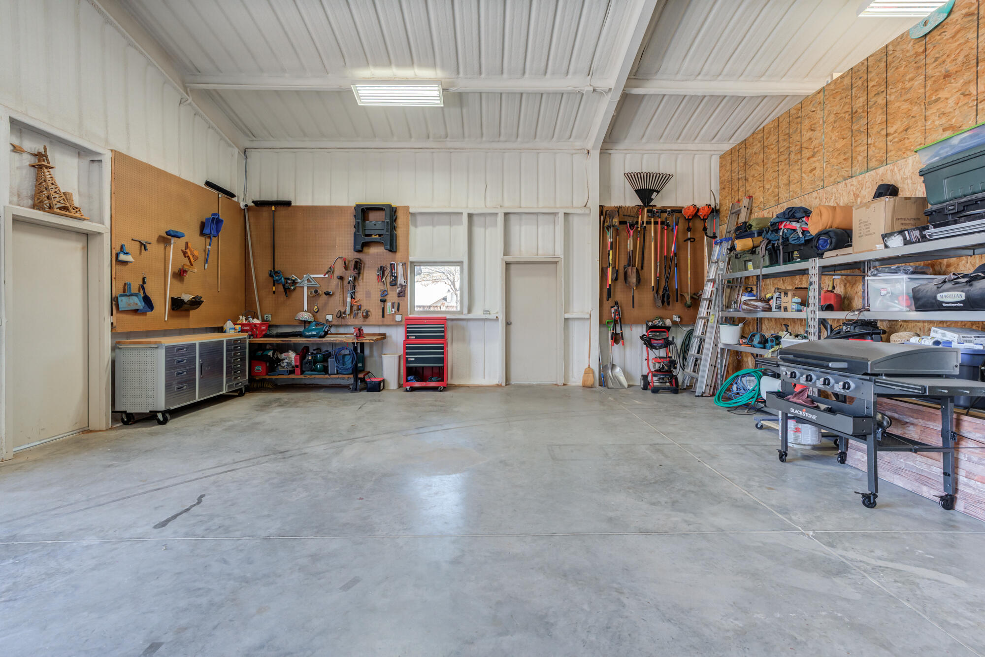 8301 County Road 6945 Lubbock, TX 79407 - Photo 64 of 85 8301-CR-6935_Lubbock_TX_80_Shop
