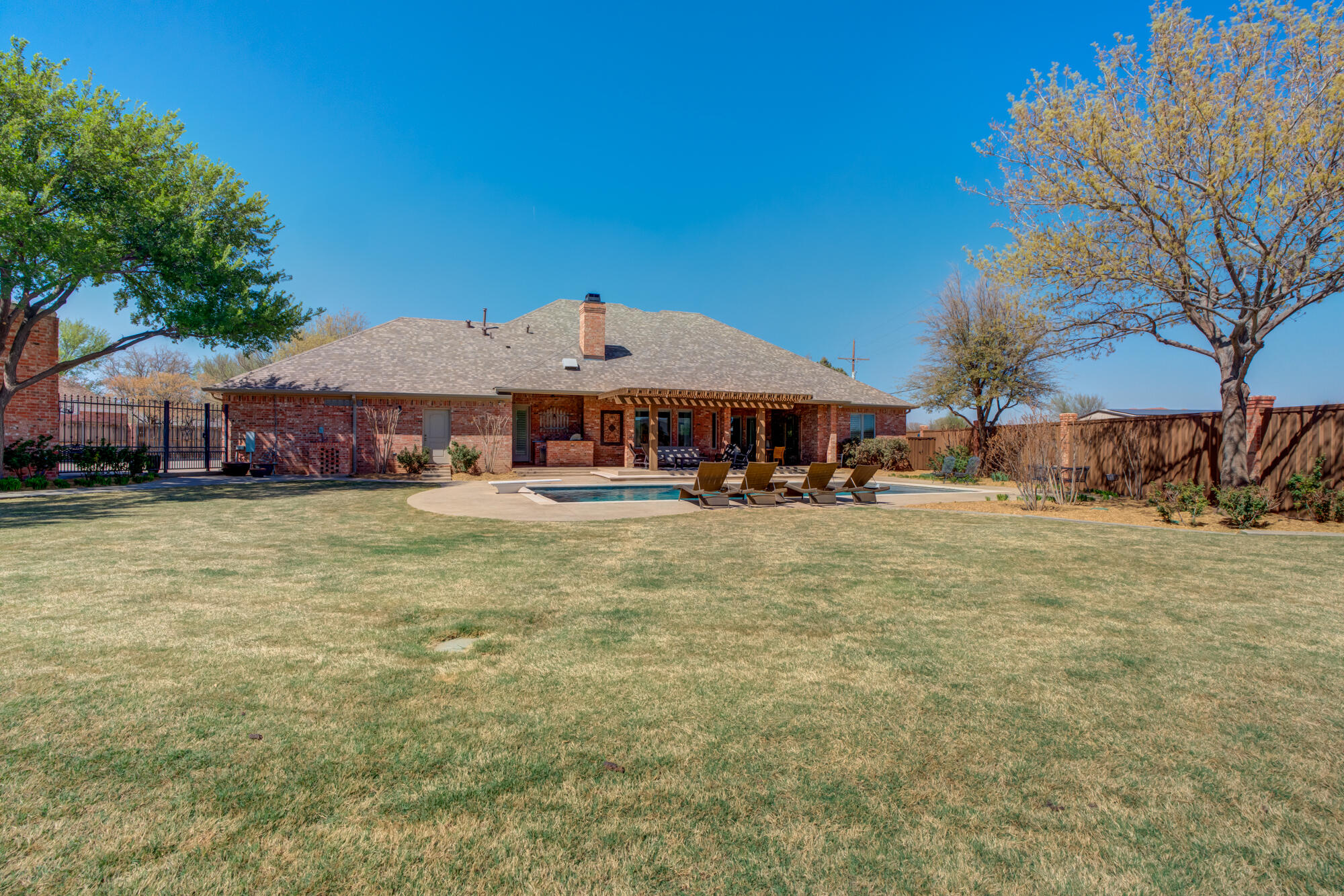 8301 County Road 6945 Lubbock, TX 79407 - Photo 70 of 85 8301-CR-6935_Lubbock_TX_86_Backyard
