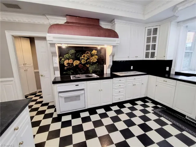 $420,000 | 1211 North Rotary Drive, High Point, NC 27262