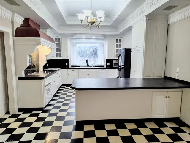 $420,000 | 1211 North Rotary Drive, High Point, NC 27262