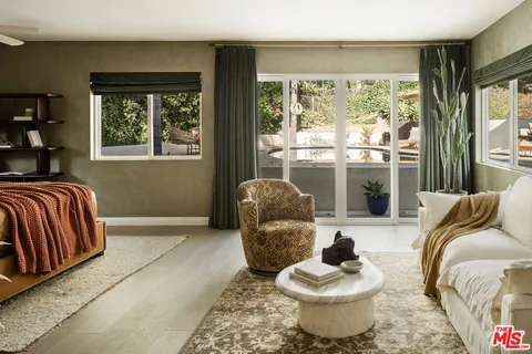 $2,849,000 | 11202 Canton Drive, Studio City, CA 91604