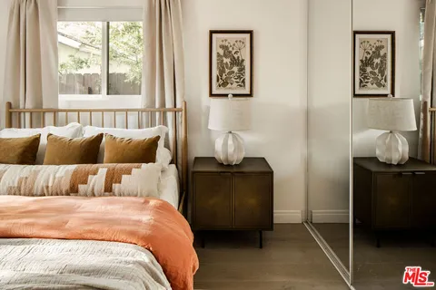 $2,849,000 | 11202 Canton Drive, Studio City, CA 91604