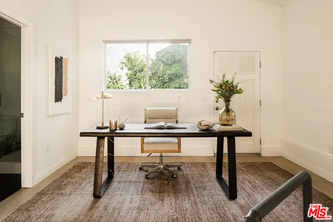 $2,849,000 | 11202 Canton Drive, Studio City, CA 91604