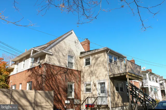 $1,700 | 2002 Trenton Avenue, Bristol, PA 19007