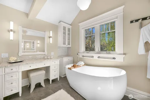 $1,499,000 | 2234 Main Street, Ferndale, WA 98248