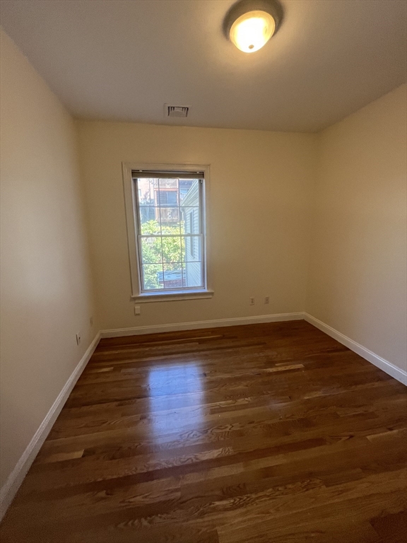 16 Gates Street, Unit 2 Boston, MA 02127 - Photo 7 of 19