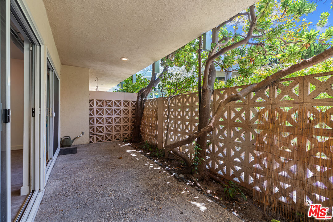 7712 Paseo Del Rey, Unit 4 Playa del Rey, CA 90293 - Photo 5 of 17