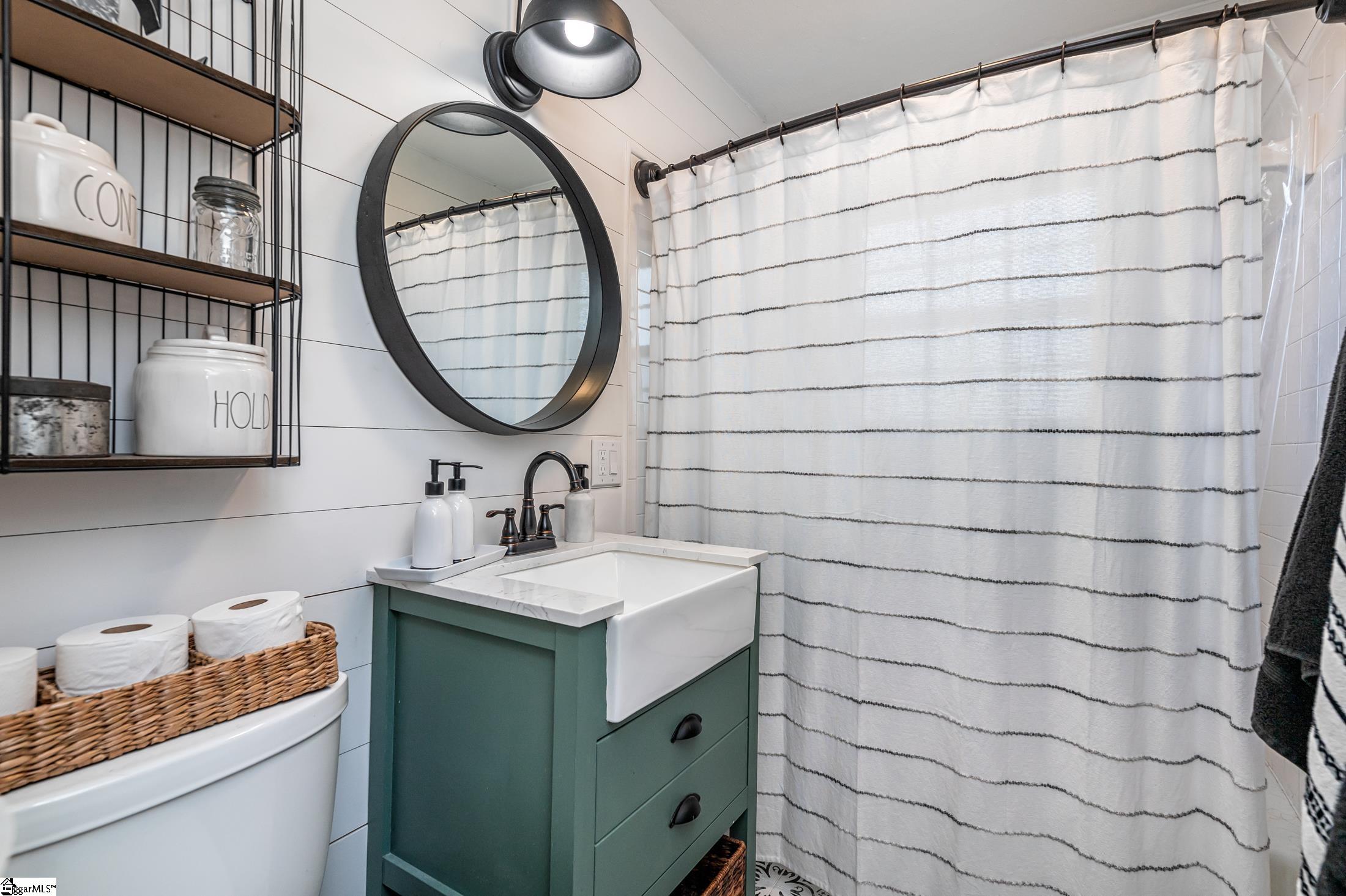 409 Perry Road Greenville, SC 29609 - Photo 13 of 19 Gallery Image 13