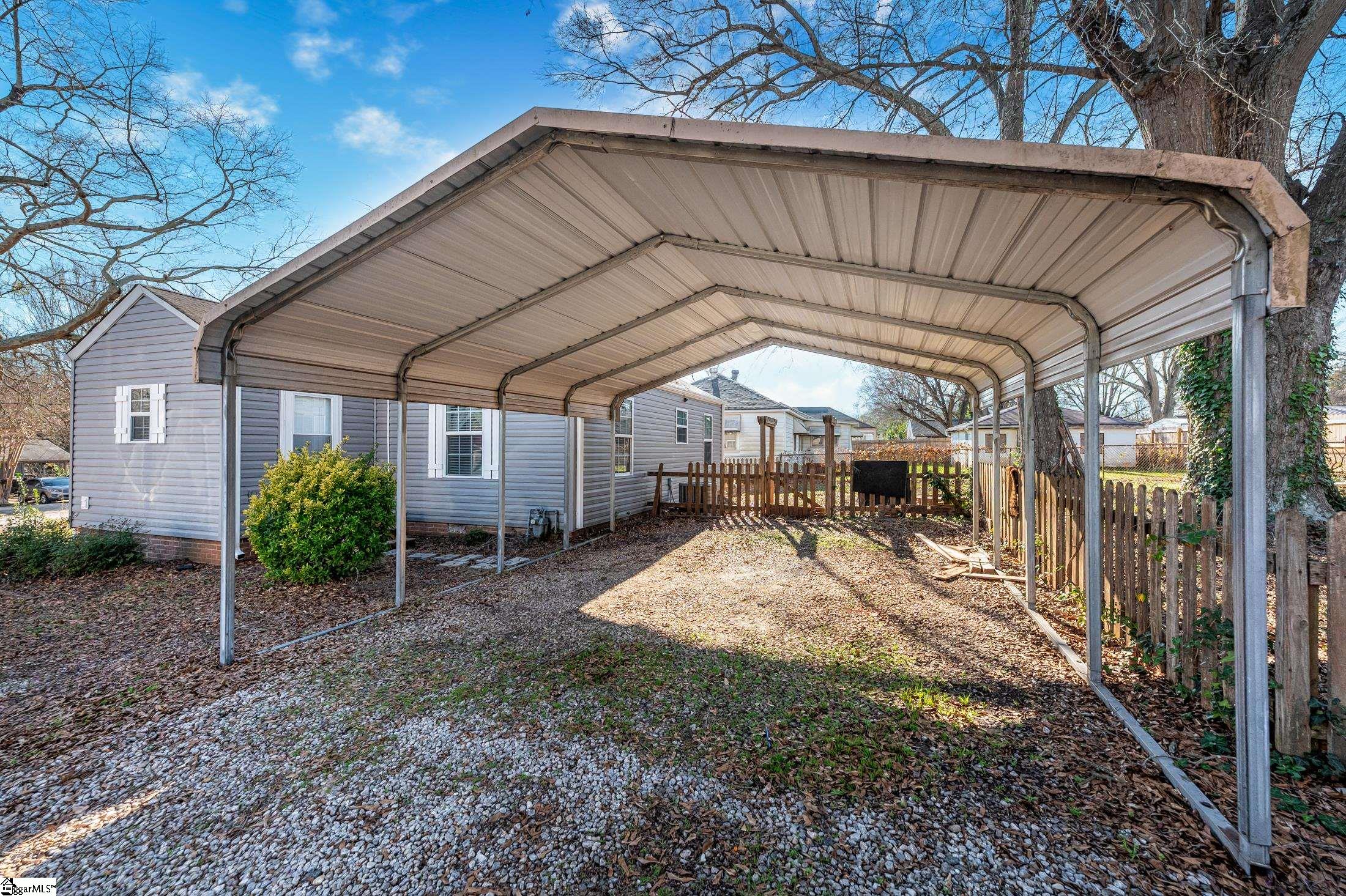 409 Perry Road Greenville, SC 29609 - Photo 17 of 19 Gallery Image 17