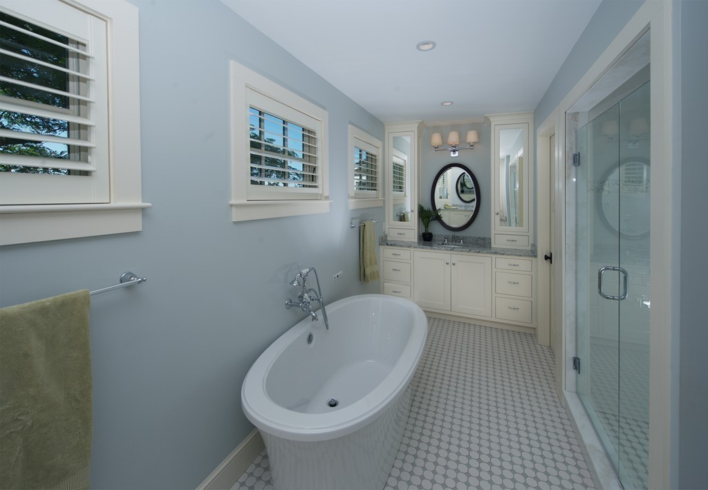 104 Edward Foster Road Scituate, MA 02066 - Photo 10 of 27 Gallery Image 10