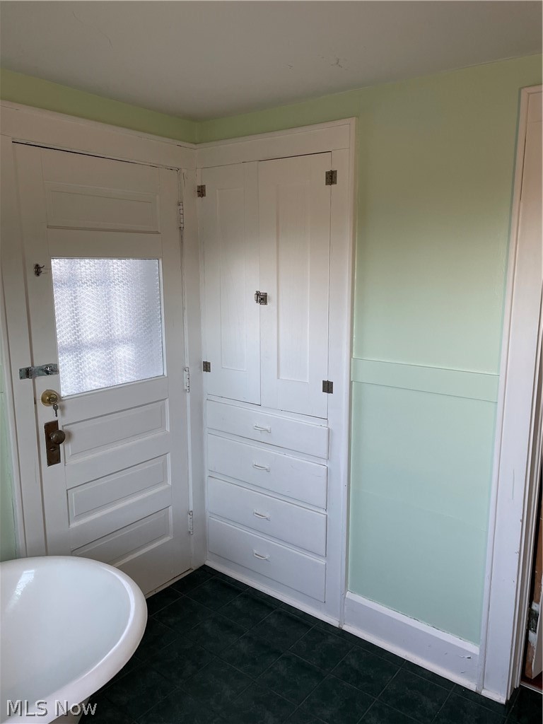 2230 10th Street Northwest Canton, OH 44708 - Photo 13 of 19 Bath storage