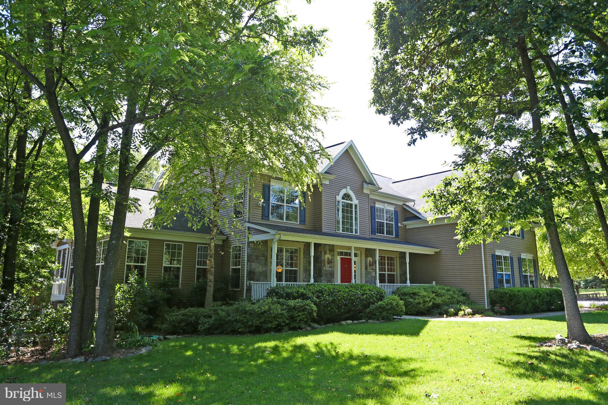Exterior (Front)