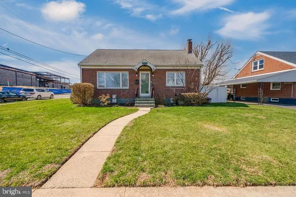 $335,000 | 4000 6th Avenue, Temple, PA 19560