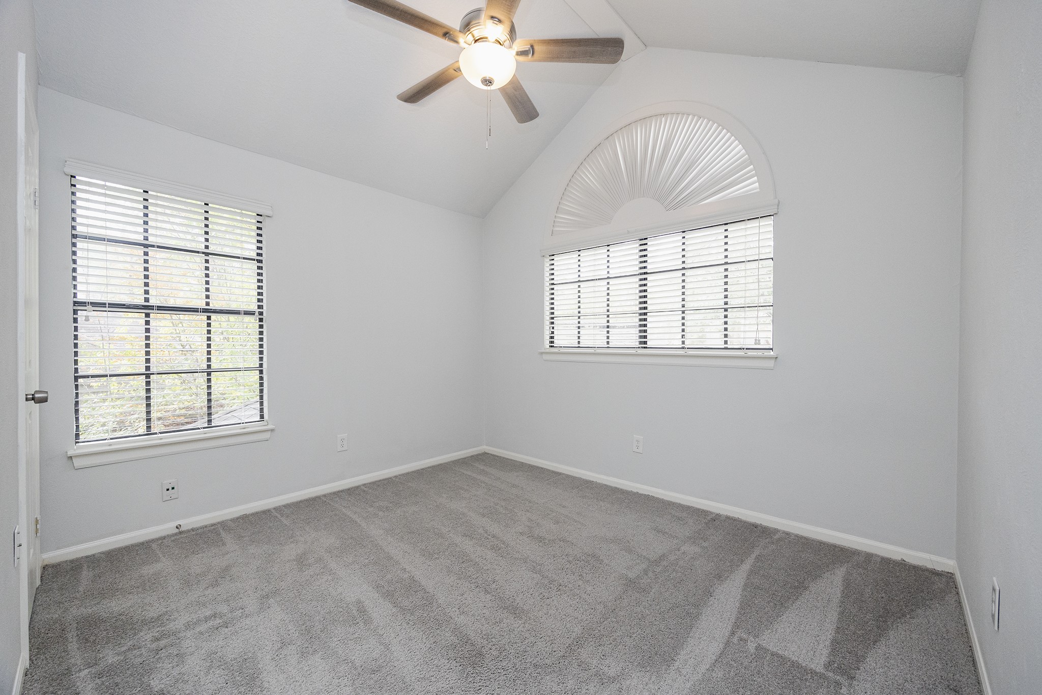 86 West Stony Bridge Circle The Woodlands, TX 77381 - Photo 33 of 47