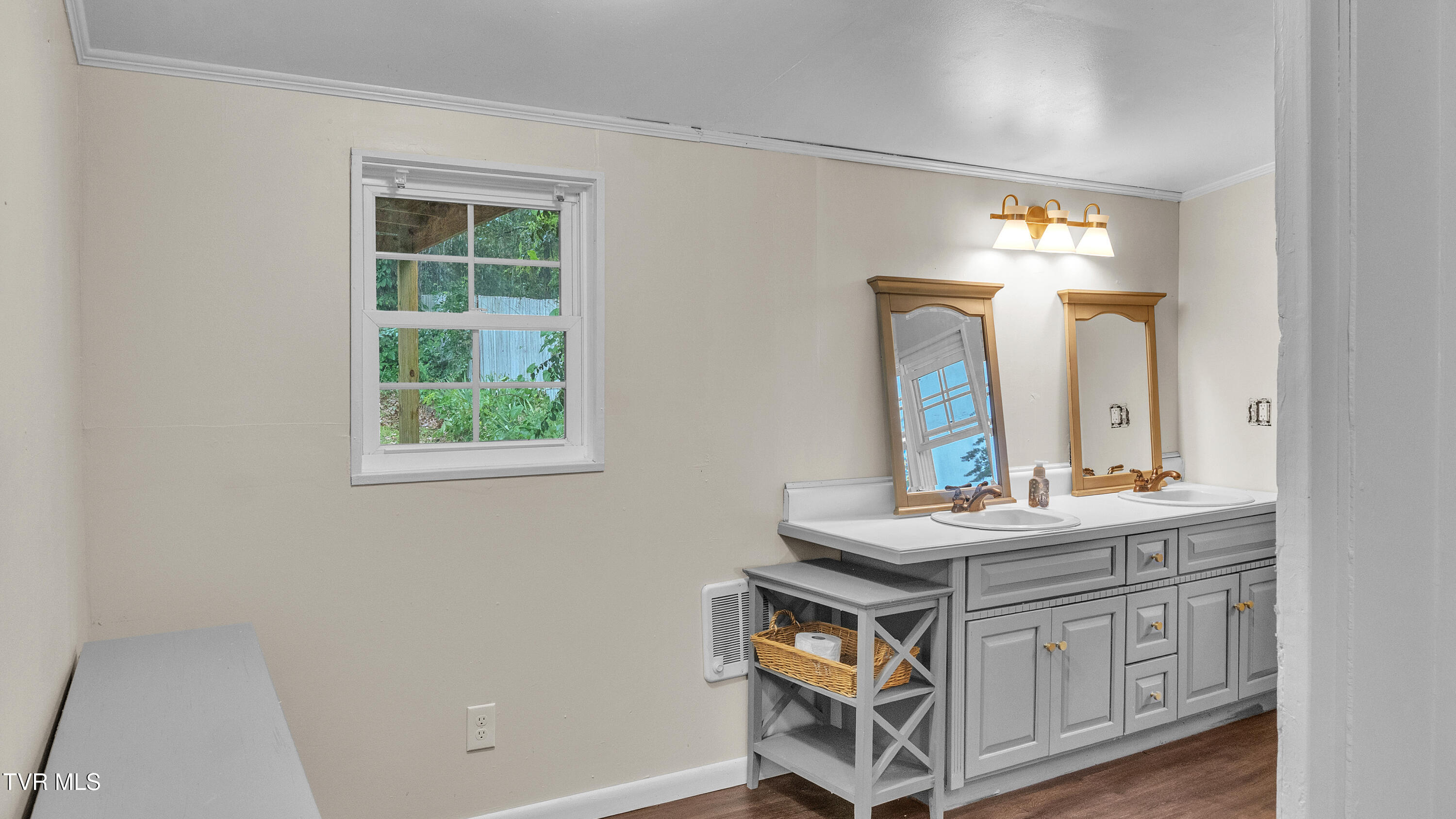 122 Hartley Road Elizabethton, TN 37643 - Photo 14 of 32 DSC07445
