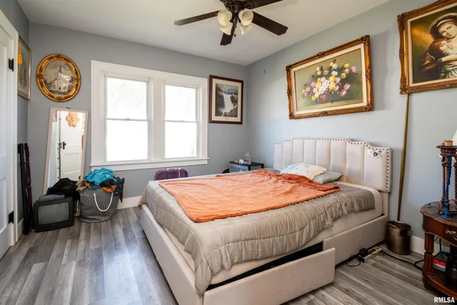 $115,000 | 302 Madison Street, Kingston Mines, IL 61539