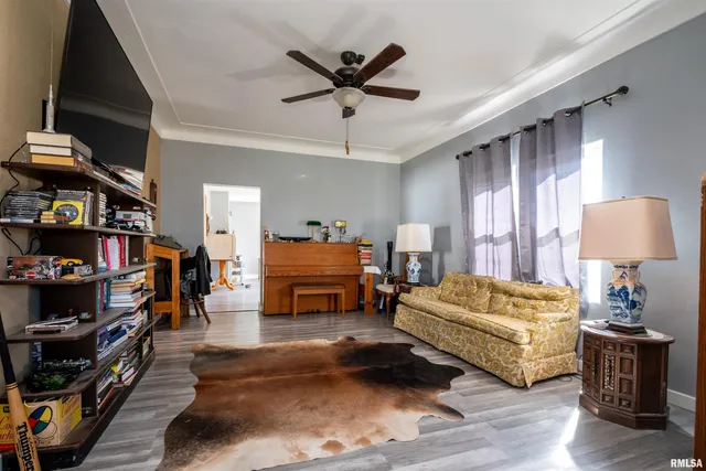 $115,000 | 302 Madison Street, Kingston Mines, IL 61539