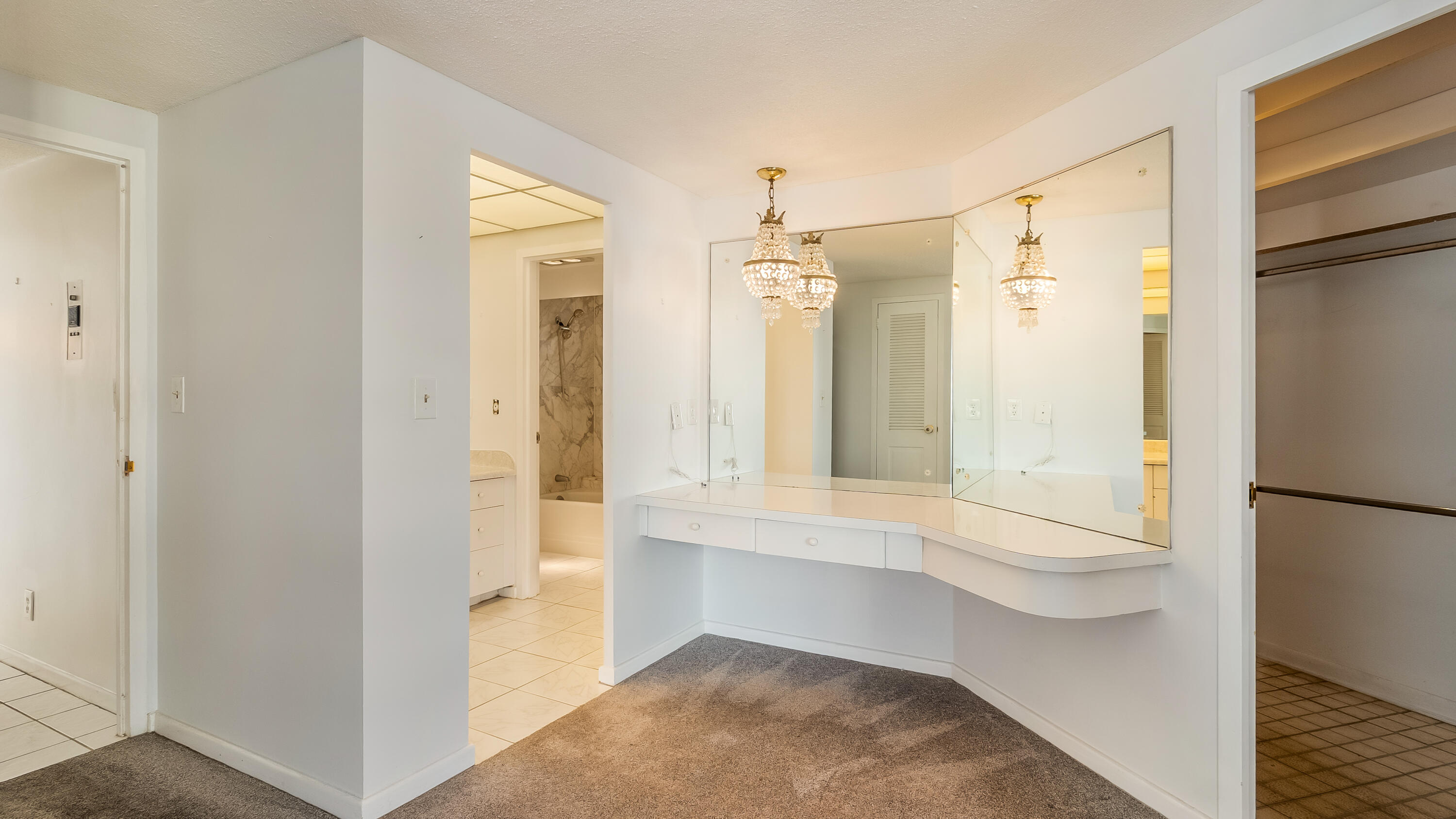 3475 South Ocean Boulevard, Unit 5140 Palm Beach, FL 33480 - Photo 39 of 55 a view of bathroom with a tub shower and a sink