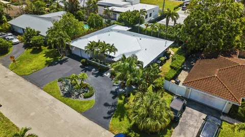 $1,300,000 | 4240 Northeast 22nd Terrace, Lighthouse Point, FL 33064